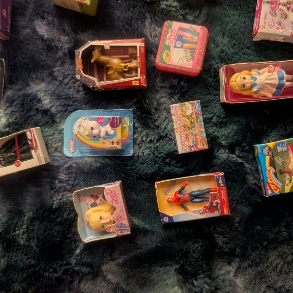Assorted Mini Brands Collection - Picture 4 of 8